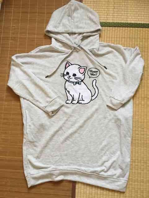 ゆったりシルエット・猫ワッペンロングパーカー。杢グレー < ブランド ゆったりシルエット・猫ワッペンロングパーカー。杢グレー < ブランドの