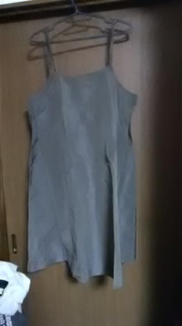 1.新品*シャカシャカ*ワンピース < 女性ファッション  1.新品*シャカシャカ*ワンピース  < 女性ファッションの