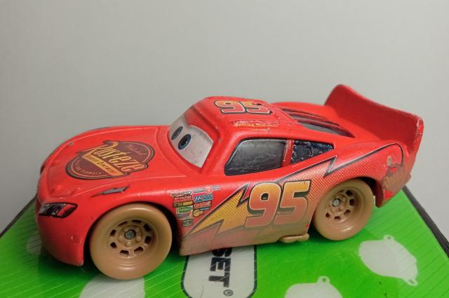 マテルディズニーカーズライトニングマックイーン(ダートトラックタイプ) < ホビー  マテルディズニーカーズライトニングマックイーン(ダートトラックタイプ)  < ホビーの