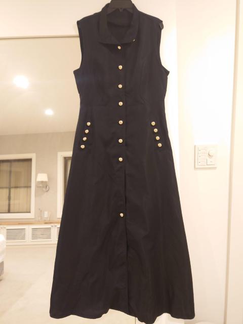 SHEIN黒ワンピースフレア膝丈Мサイズ < 女性ファッション  SHEIN黒ワンピースフレア膝丈Мサイズ  < 女性ファッションの