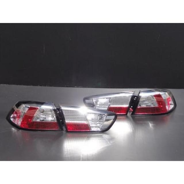 三菱 ランサーエボリューション10 ランエボ10 クリスタルLEDテールランプ < 自動車/バイク 三菱 ランサーエボリューション10 ランエボ10 クリスタルLEDテールランプ < 自動車/バイク