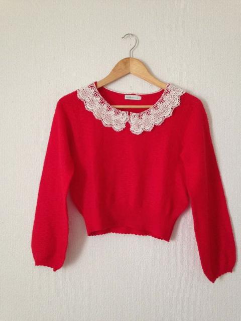 アースミュージックエコロジー◆レース襟 レッド ニット セーター S < ブランド  アースミュージックエコロジー◆レース襟 レッド ニット セーター S  < ブランドの