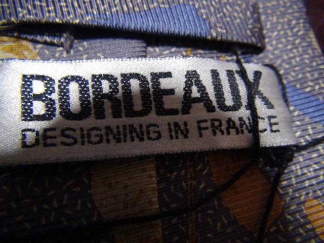 マルコクラバットのネクタイ絹100% 新品タグ付き!。 < 男性ファッション  マルコクラバットのネクタイ絹100% 新品タグ付き!。 < 男性ファッションの