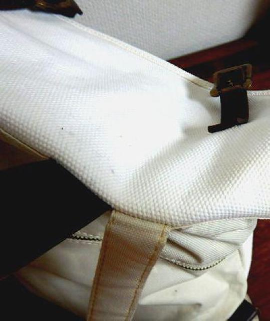 ◆キャンバスのリュック ホワイト 中古品 < 男性ファッション  ◆キャンバスのリュック ホワイト 中古品 < 男性ファッションの