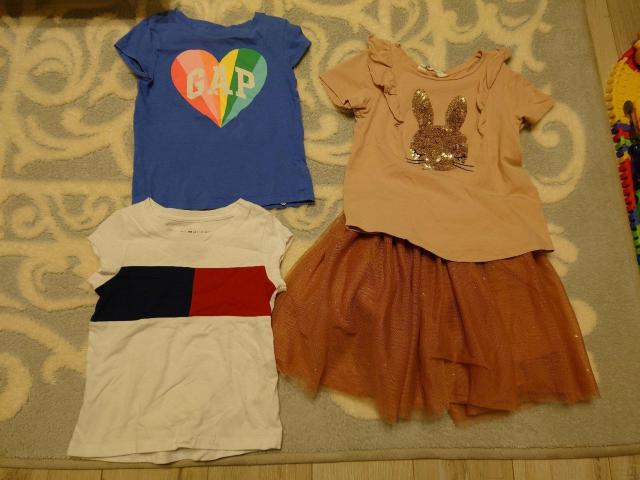 キッズTシャツ TOMMYフィルフィガーGapH&М3点セット < ブランド  キッズTシャツ TOMMYフィルフィガーGapH&М3点セット  < ブランドの