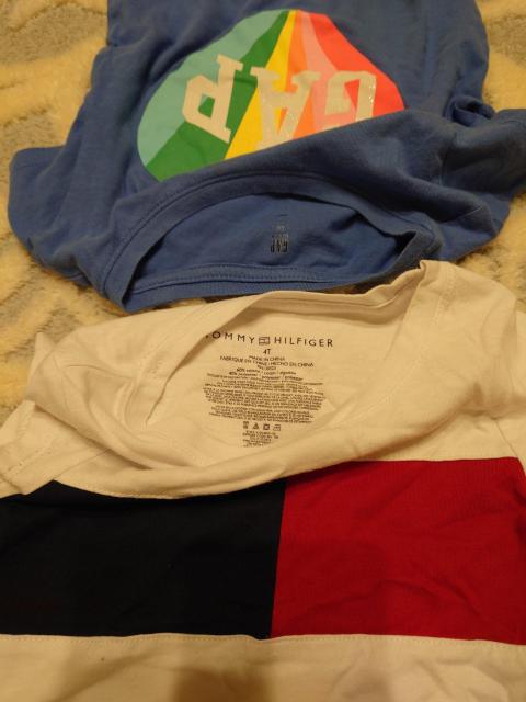 キッズTシャツ TOMMYフィルフィガーGapH&М3点セット < ブランド  キッズTシャツ TOMMYフィルフィガーGapH&М3点セット < ブランドの