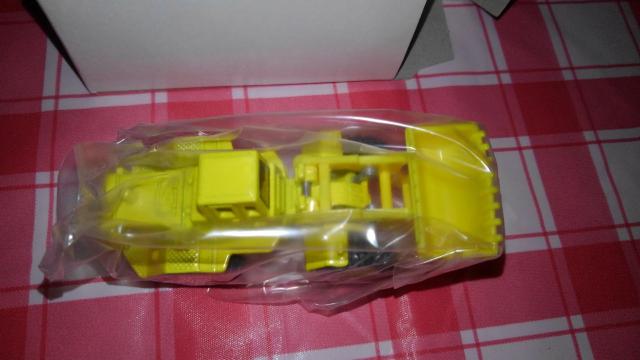 トミカ ファンキーブルドライバー トミカ1台付き テレックスローダー Aランク TOMY < ホビー  トミカ ファンキーブルドライバー トミカ1台付き テレックスローダー Aランク TOMY < ホビーの
