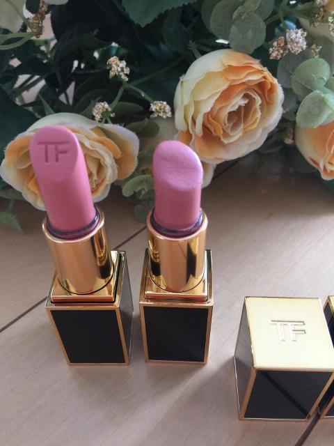 TOM FORDトムフォードフェースパウダー2点リップカラー2点 < ブランド  TOM FORDトムフォードフェースパウダー2点リップカラー2点 < ブランドの