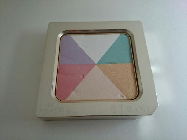 トワニー エスティチュード ラグジェ★フェースカラーパウダー★1/ベーシック★補整★ < ブランド トワニー エスティチュード ラグジェ★フェースカラーパウダー★1/ベーシック★補整★ < ブランドの