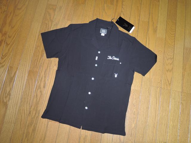 新品 THE CRIMIE クライミー × PLAYBOY プレーボーイ ガールフォトプリント 開襟 半袖シャツ S 黒 レーヨン < ブランド  新品 THE CRIMIE クライミー × PLAYBOY プレーボーイ ガールフォトプリント 開襟 半袖シャツ S 黒 レーヨン < ブランドの