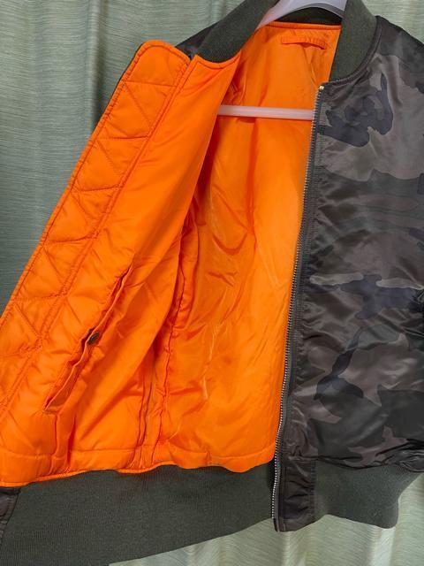 ALPHA INDUSTRIES �A���t�@�C���_�X�g���[�Y �J���� MA-1 �t���C�g�W���P�b�g �i�C�����W���P�b�g ���� �J�[�L �� �u�����h�� 