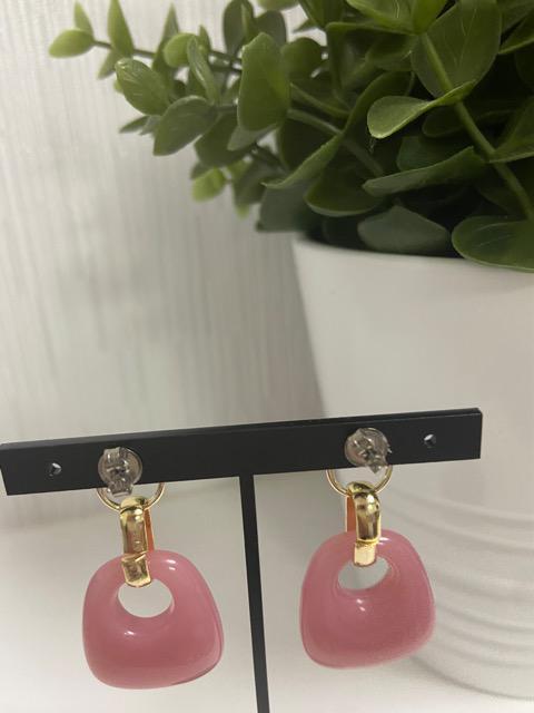 ハンドメイド ドイツ製アクリル リング スクエア カシスチタンピアス < 女性ファッション  ハンドメイド ドイツ製アクリル リング スクエア カシスチタンピアス < 女性ファッションの