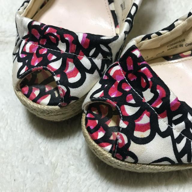 正規品 コーチ ポピー フラワープリントパンプス 5.5B 約22.5cm < ブランド  正規品 コーチ ポピー フラワープリントパンプス 5.5B 約22.5cm < ブランドの