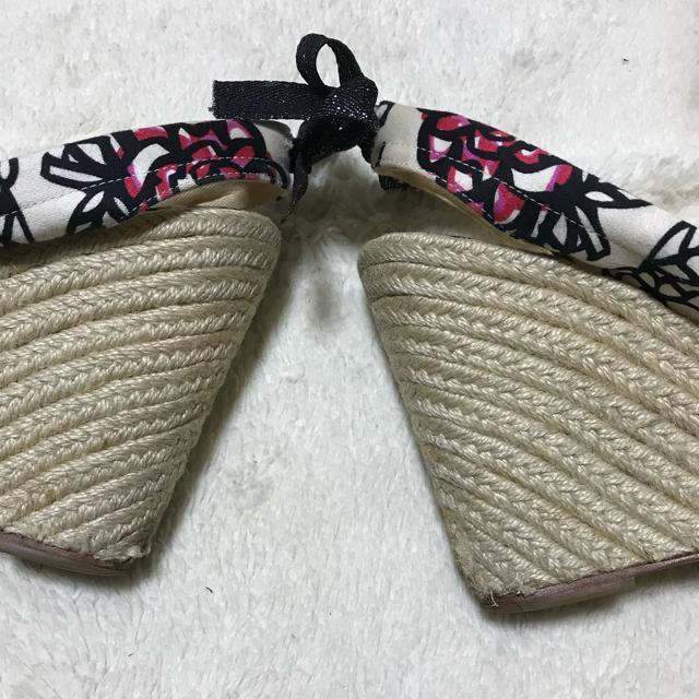 正規品 コーチ ポピー フラワープリントパンプス 5.5B 約22.5cm < ブランド  正規品 コーチ ポピー フラワープリントパンプス 5.5B 約22.5cm < ブランドの