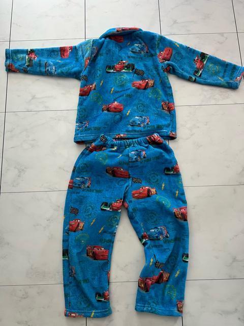 パジャマモコモコカーズ★110cm < キッズ/ベビー  パジャマモコモコカーズ★110cm < キッズ/ベビーの