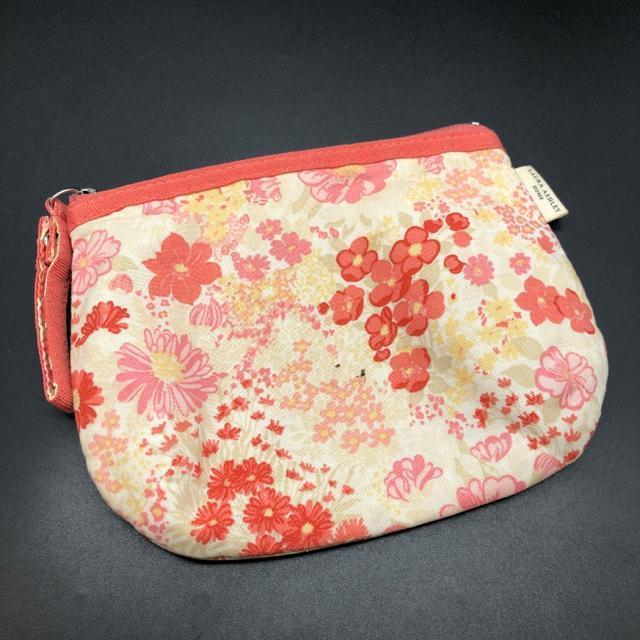  LAURA ASHLEY [AVC |[`  uh 