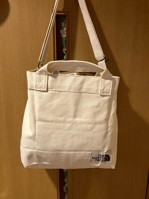 THE NORTH FACE ショルダーストラップ付 キャンバストートバック < ブランド THE NORTH FACE ショルダーストラップ付 キャンバストートバック < ブランドの