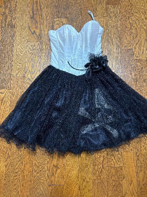 fCW[XgA~Roen R{ hN rX`FhX 