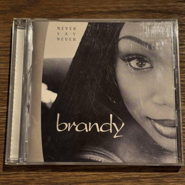 【BRANDY】NEVER SAY NEVER (訳あり) < CD/DVD/ビデオ 【BRANDY】NEVER SAY NEVER (訳あり) < CD/DVD/ビデオの