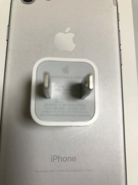 iPhone充電器 ライトニングケーブル 1本 1m 純正品アダプタセット < 家電/AV  iPhone充電器 ライトニングケーブル 1本 1m 純正品アダプタセット < 家電/AVの