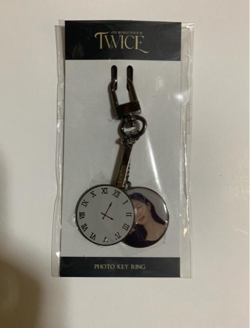 TWICE ダヒョン 公式キーリング、トレカ付き バラ売り不可 < タレントグッズ TWICE ダヒョン 公式キーリング、トレカ付き バラ売り不可 < タレントグッズの