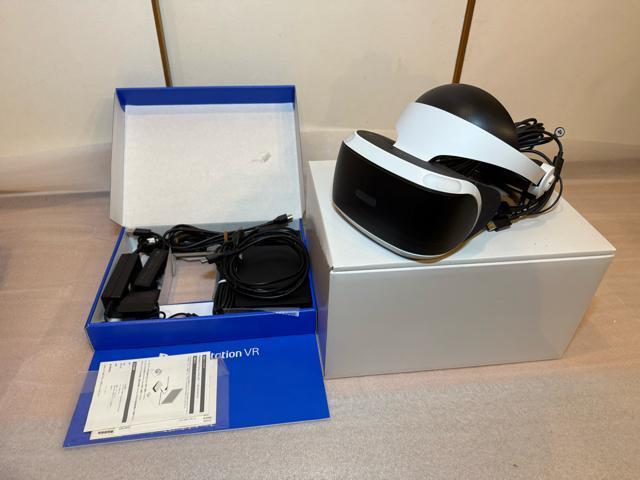 SONY PlayStation VR < ゲーム本体/ソフト  SONY PlayStation VR < ゲーム本体/ソフトの