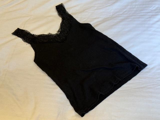 ホームクリーニング済み★ジムでのレッスンやフィットネスで愛用していました★ブラックキャミ★Mサイズ < 女性ファッション ホームクリーニング済み★ジムでのレッスンやフィットネスで愛用していました★ブラックキャミ★Mサイズ < 女性ファッションの