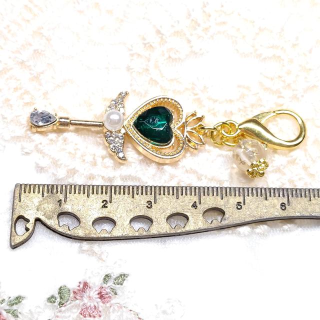 �n���h���C�h���L�[�z���_�[���n�[�g�X�e�b�L���O���[�����󂠂�