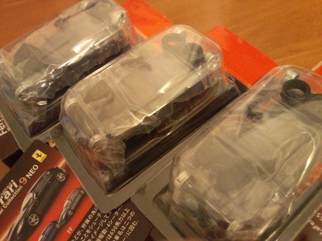 フェラーリ9NEO FF 【3台セット】 ★京商サンクス限定★ < ホビー  フェラーリ9NEO FF 【3台セット】 ★京商サンクス限定★ < ホビーの
