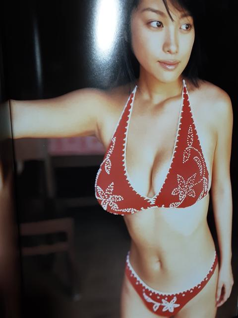 �̂̓A�C�h���������̂ɁI�������ގq�ʐ^�W�u�r�����������v���������B