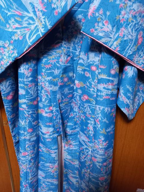 ∞ ブルーの着物 < 女性ファッション  ∞ ブルーの着物 < 女性ファッションの