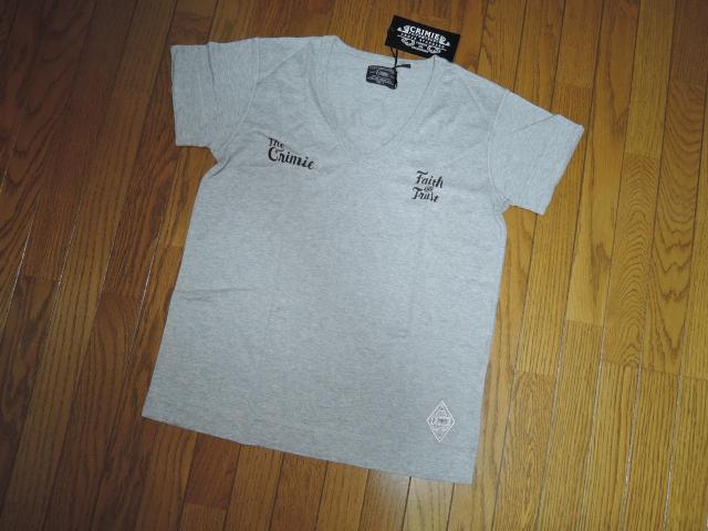 �V�i CRIMIE �N���C�~�[ V�l�b�N T�V���c S �D STATELY V-NECK TEE �w���S LOGO V���J�b�g�\�[ �� �u�����h�� 