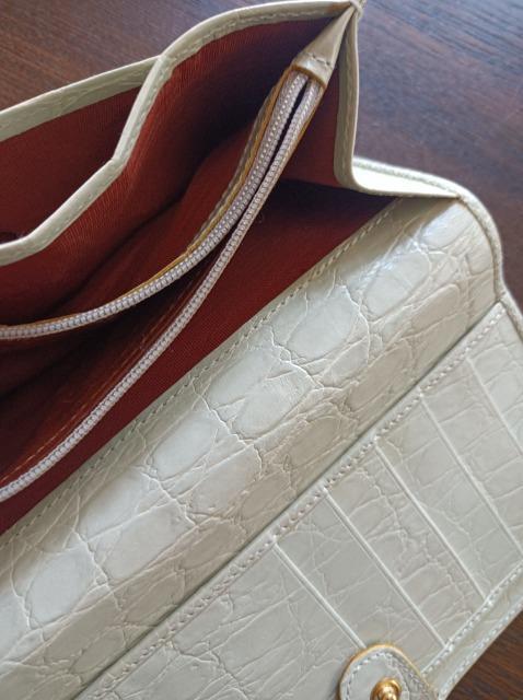 FerragamotFK@܂蒷zVi󂠂聚NR_CjOKfG󏭃A