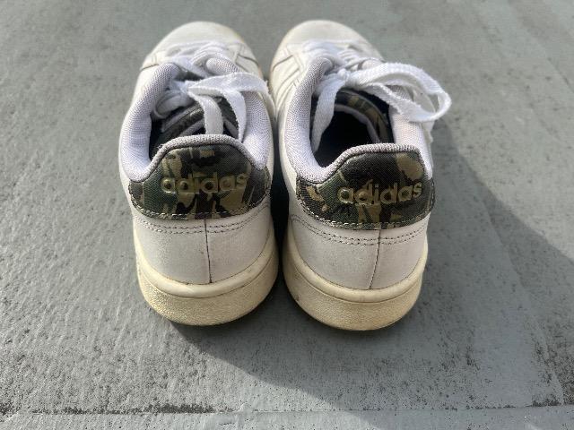 adidasスニーカー < 男性ファッション adidasスニーカー < 男性ファッションの