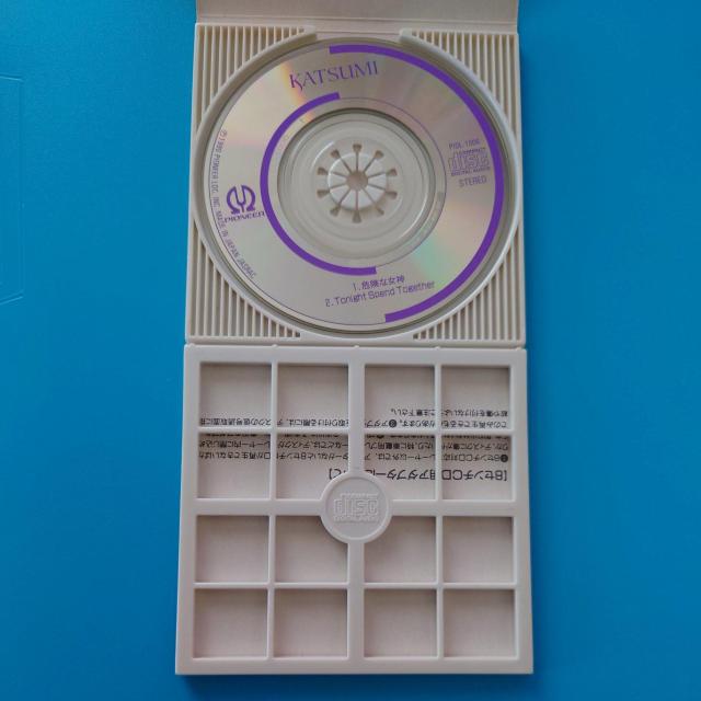 8cmシングルCD◇KATSUMI◇危険な女神 < タレントグッズ  8cmシングルCD◇KATSUMI◇危険な女神 < タレントグッズの