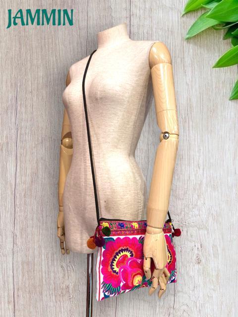 モン族花刺繍バッグ★ヒッピー★アジアン★エスニック★ < 女性ファッション  モン族花刺繍バッグ★ヒッピー★アジアン★エスニック★ < 女性ファッションの