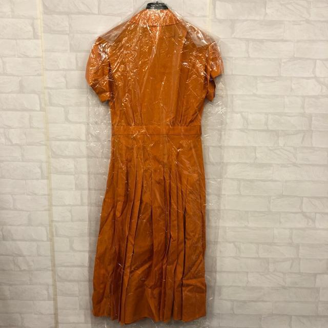 即決 新品 タグ付き MaxMara マックスマーラ ワンピース オレンジ < ブランド  即決 新品 タグ付き MaxMara マックスマーラ ワンピース オレンジ < ブランドの