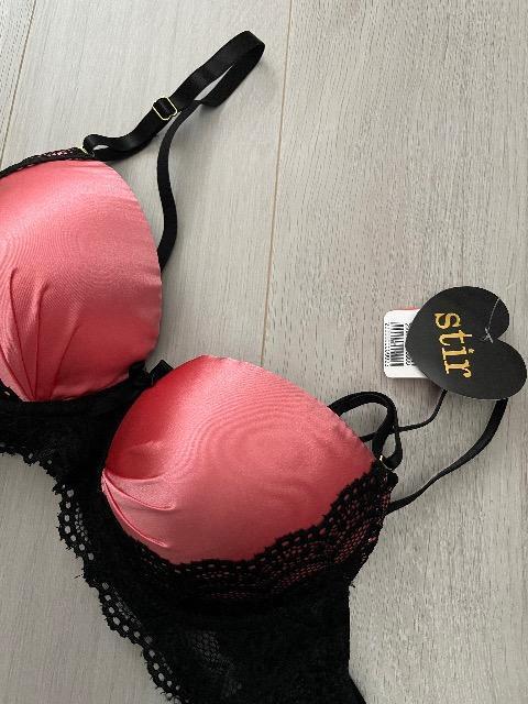 �s���N�u�� 