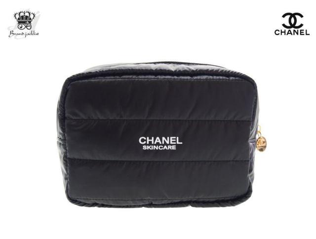 シャネルノベルティ キルティングポーチ 中綿 ココマーク Wチャーム