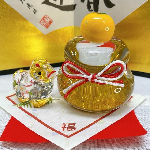 令和8年 干支飾り【ガラス製 鏡餅&金彩硝子 午】2026年 クリスタル置物 ミニチュア ガラス製干支 迎春 新品未使用品 < インテリア/ライフ 令和8年 干支飾り【ガラス製 鏡餅&金彩硝子 午】2026年 クリスタル置物 ミニチュア ガラス製干支 迎春 新品未使用品 < インテリア/ライフの