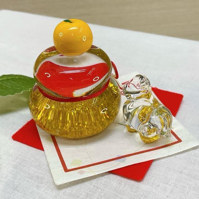 令和8年 干支飾り【ガラス製 鏡餅&金彩硝子 午】2026年 クリスタル置物 ミニチュア ガラス製干支 迎春 新品未使用品 < インテリア/ライフ 令和8年 干支飾り【ガラス製 鏡餅&金彩硝子 午】2026年 クリスタル置物 ミニチュア ガラス製干支 迎春 新品未使用品 < インテリア/ライフの