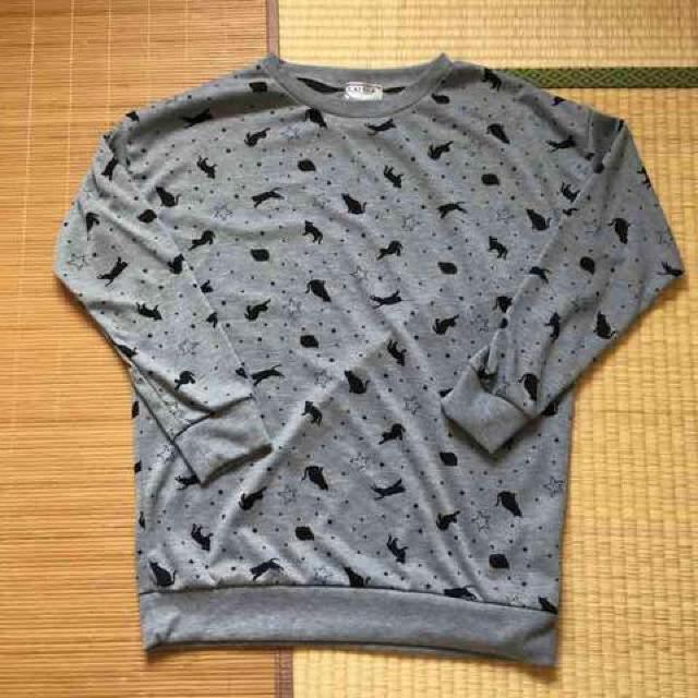 黒猫&星柄プルオーバー。Lサイズ < 女性ファッション 黒猫&星柄プルオーバー。Lサイズ < 女性ファッションの