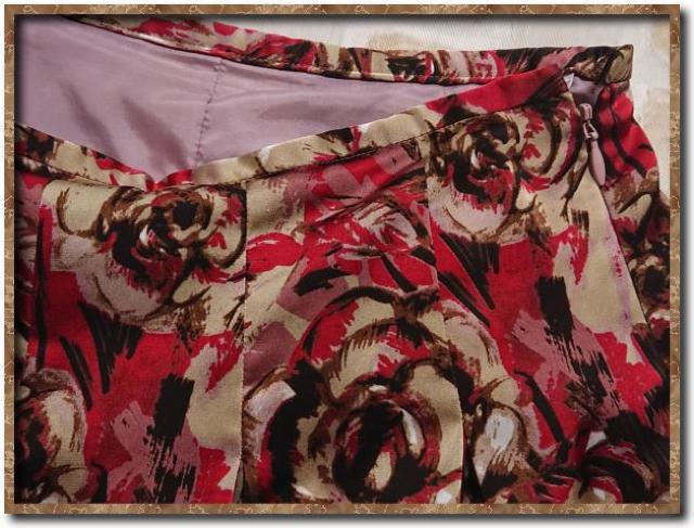 ルイシャンタン バラ柄スカート < 女性ファッション  ルイシャンタン バラ柄スカート < 女性ファッションの