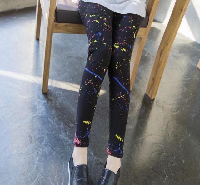 送料無料 レディース  レギンス パンツ ペンキ柄 プリント レギパン < 女性ファッション  送料無料 レディース  レギンス パンツ ペンキ柄 プリント レギパン < 女性ファッションの