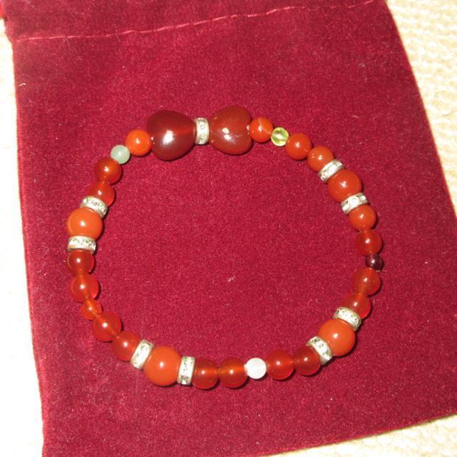 未使用☆パワーストーン*リボンモチーフ*ブレスレット(赤瑪瑙) < 女性アクセサリー/時計  未使用☆パワーストーン*リボンモチーフ*ブレスレット(赤瑪瑙)  < 女性アクセサリー/時計の