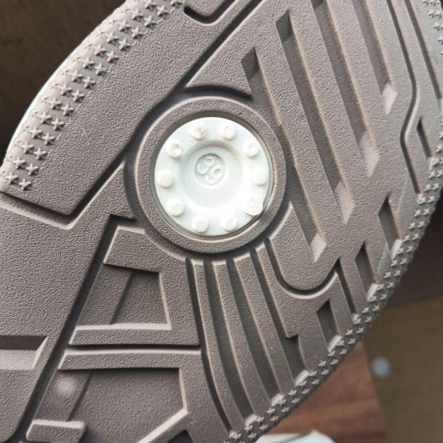 新品 24.5cm レディース スニーカー ベージュ シューズ 靴 カジュアル < 女性ファッション  新品 24.5cm レディース スニーカー ベージュ シューズ 靴 カジュアル < 女性ファッションの