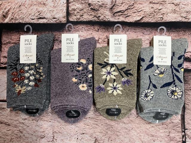 送料無料!『画像から4足組』お洒落な花柄!ちょうどいい厚さ!ふかふか暖かい!レディースパイルソックス < 女性ファッション 送料無料!『画像から4足組』お洒落な花柄!ちょうどいい厚さ!ふかふか暖かい!レディースパイルソックス < 女性ファッションの