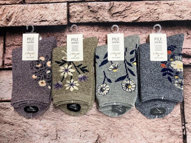 送料無料!『画像から4足組』お洒落な花柄!ちょうどいい厚さ!ふかふか暖かい!レディースパイルソックス < 女性ファッション 送料無料!『画像から4足組』お洒落な花柄!ちょうどいい厚さ!ふかふか暖かい!レディースパイルソックス < 女性ファッションの