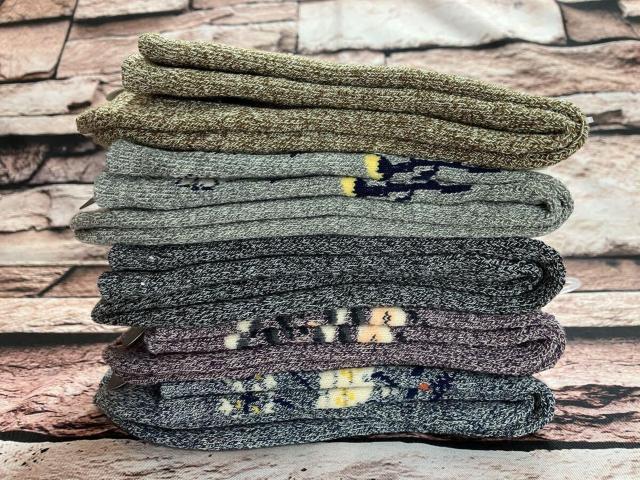 送料無料!『画像から4足組』お洒落な花柄!ちょうどいい厚さ!ふかふか暖かい!レディースパイルソックス < 女性ファッション 送料無料!『画像から4足組』お洒落な花柄!ちょうどいい厚さ!ふかふか暖かい!レディースパイルソックス < 女性ファッションの