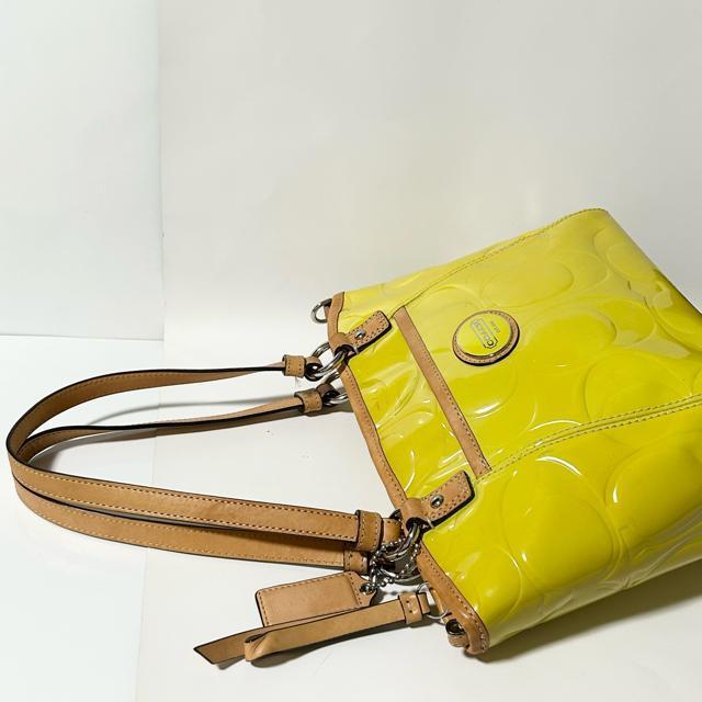 COACH コーチ シグネチャー 2WAY ショルダーバッグ F20096 パテント レザー イエロー < ブランド COACH コーチ シグネチャー 2WAY ショルダーバッグ F20096 パテント レザー イエロー < ブランドの
